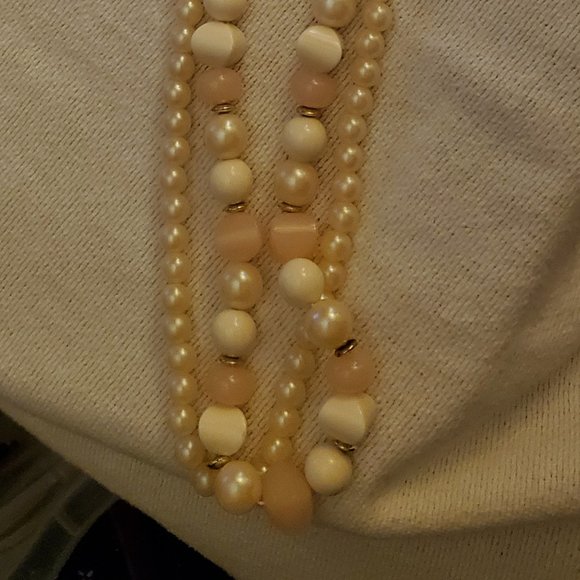 Contempo Fashions Cream/peach beads double 3-piece set - Picture 3 of 3